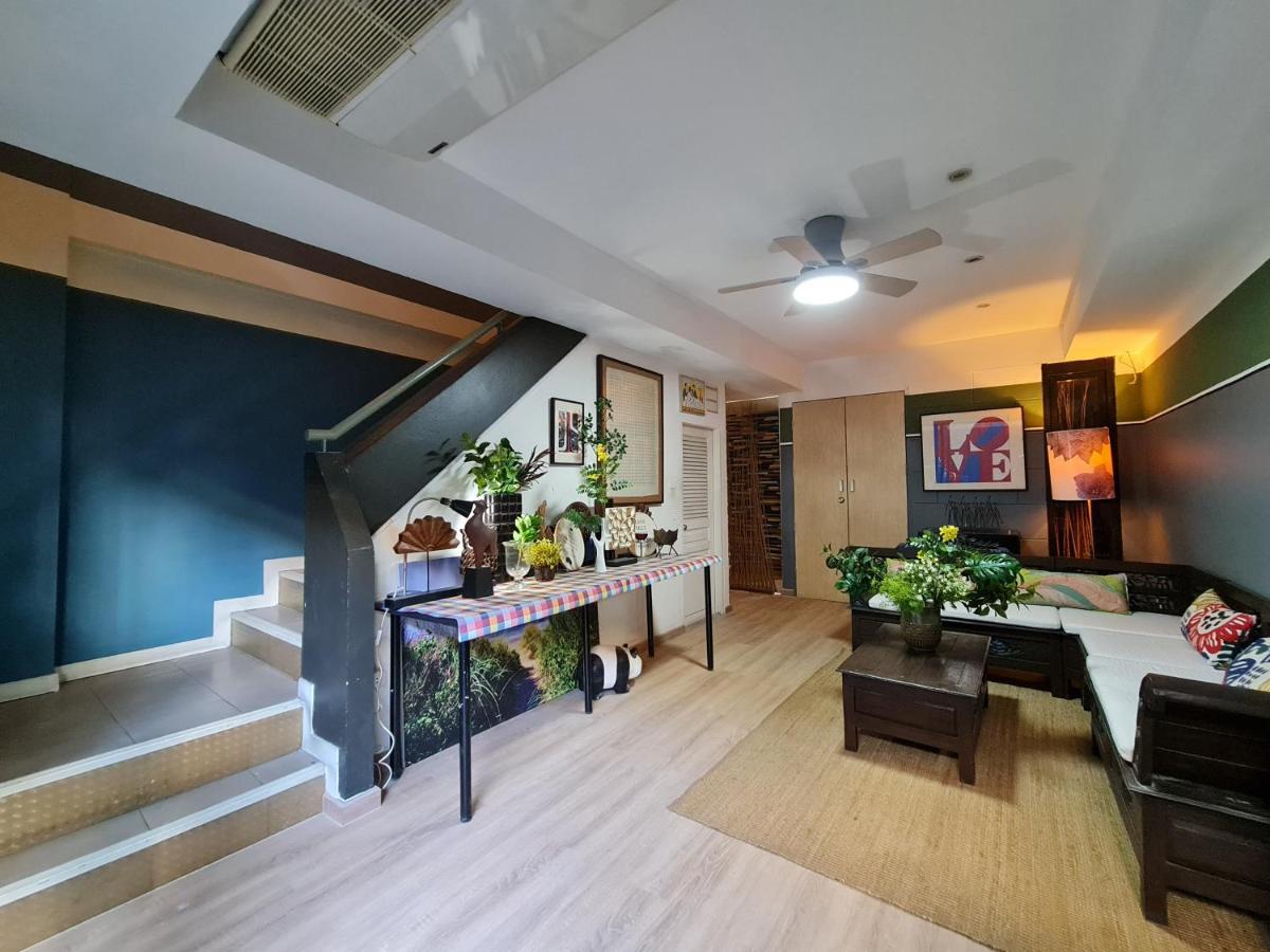 Somewhere To Escape - Hometel Bangkok Exteriör bild